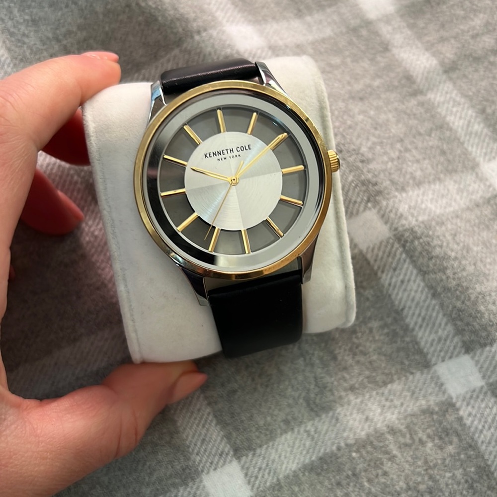 Brand new Kenneth Cole Watch